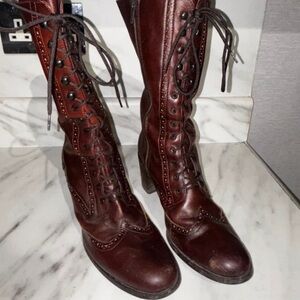 Chic Brown Lace-Up Boots for Women